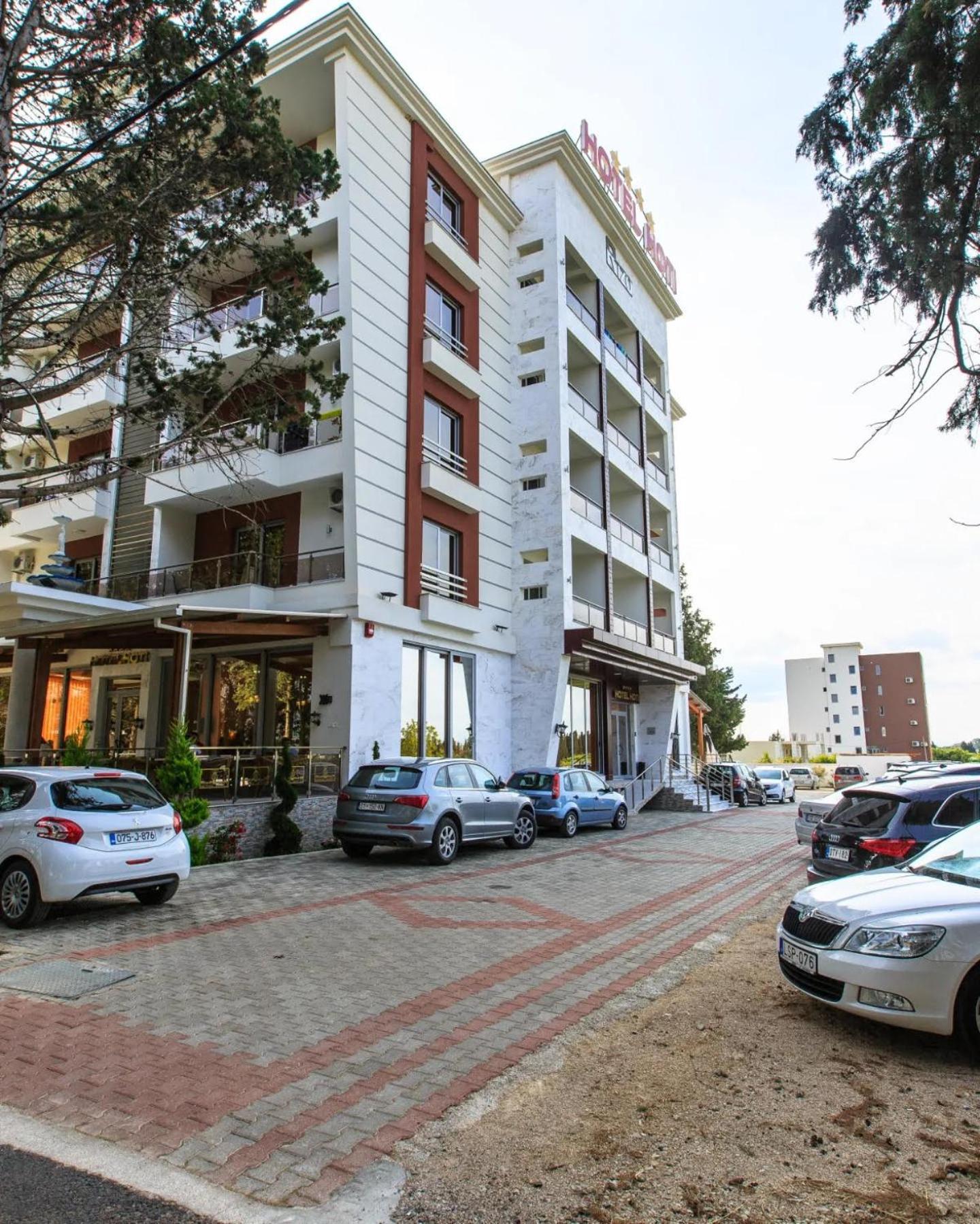 Hotel Hoti II Rizo Ulcinj Velika Plaza Екстер'єр фото